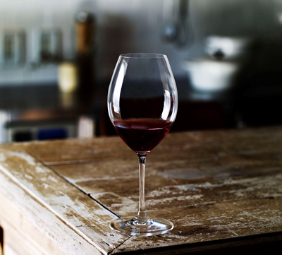珠玉のイタリアワイン ヴェネト州ヴァルポリチェッラの魅惑の赤 アマローネ 公式 ワイングラスの名門ブランド Riedel リーデル